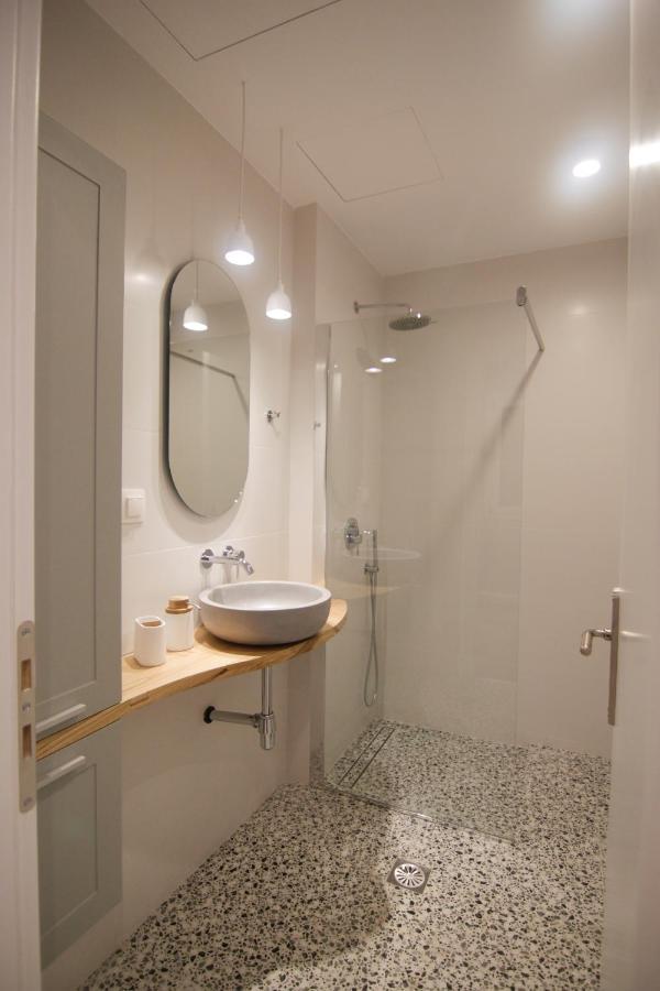 Patio Apartment Near Metro & Acropolis Ateny Zewnętrze zdjęcie