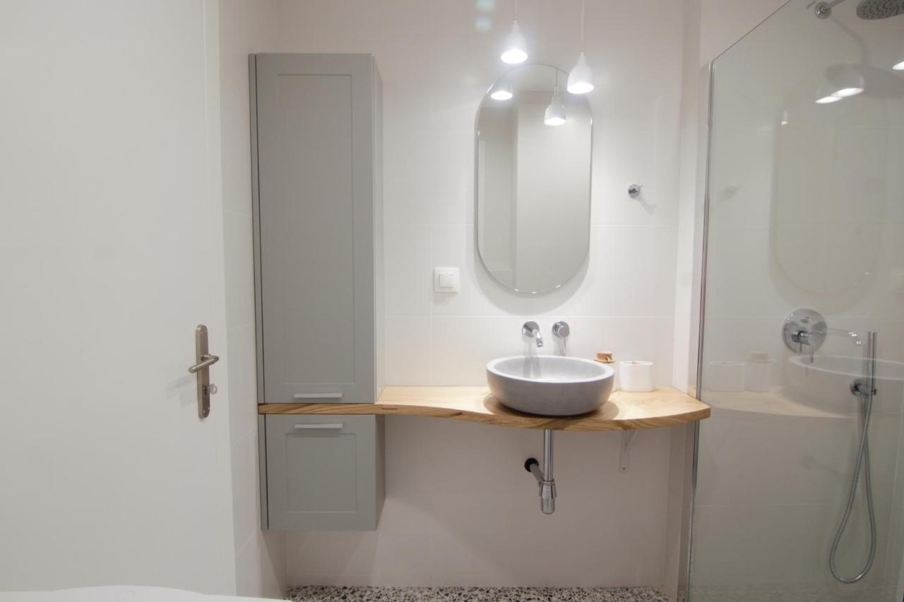 Patio Apartment Near Metro & Acropolis Ateny Zewnętrze zdjęcie