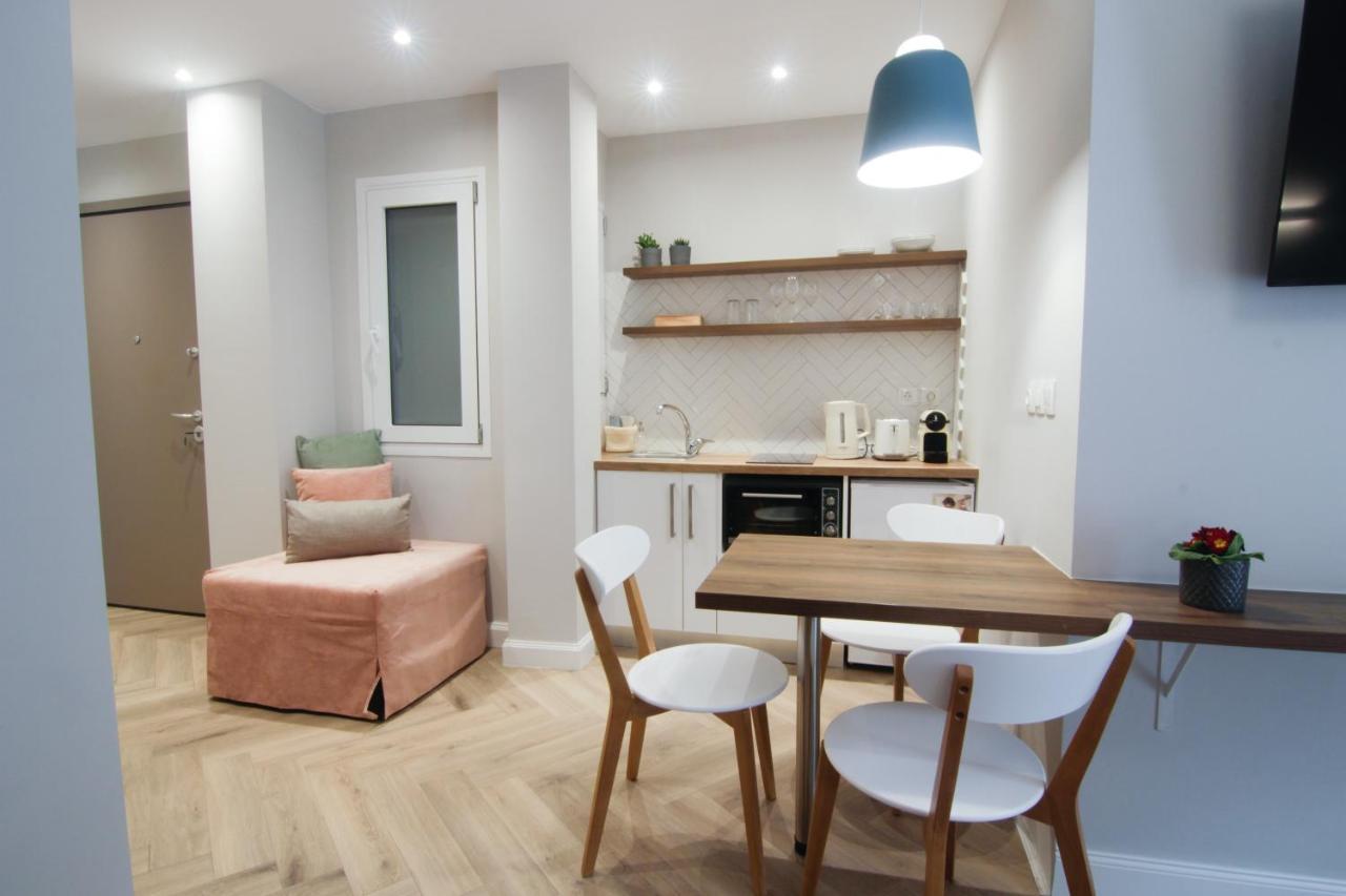 Patio Apartment Near Metro & Acropolis Ateny Zewnętrze zdjęcie